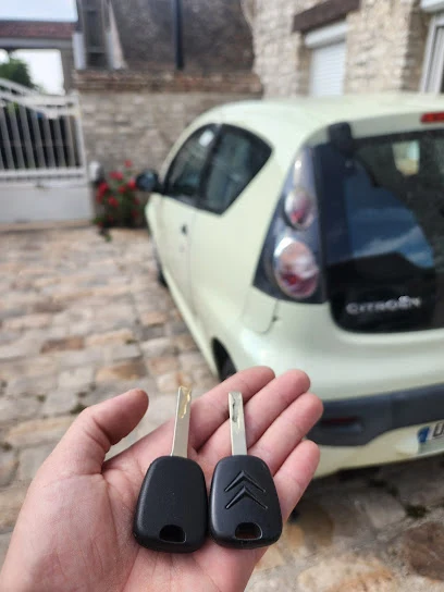 JS Auto Cle - Serrurier Automobile - Moto - Scooter